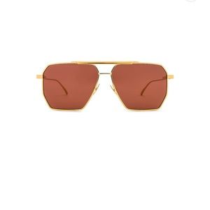 Bottega Veneta Angular Pilot sunglasses